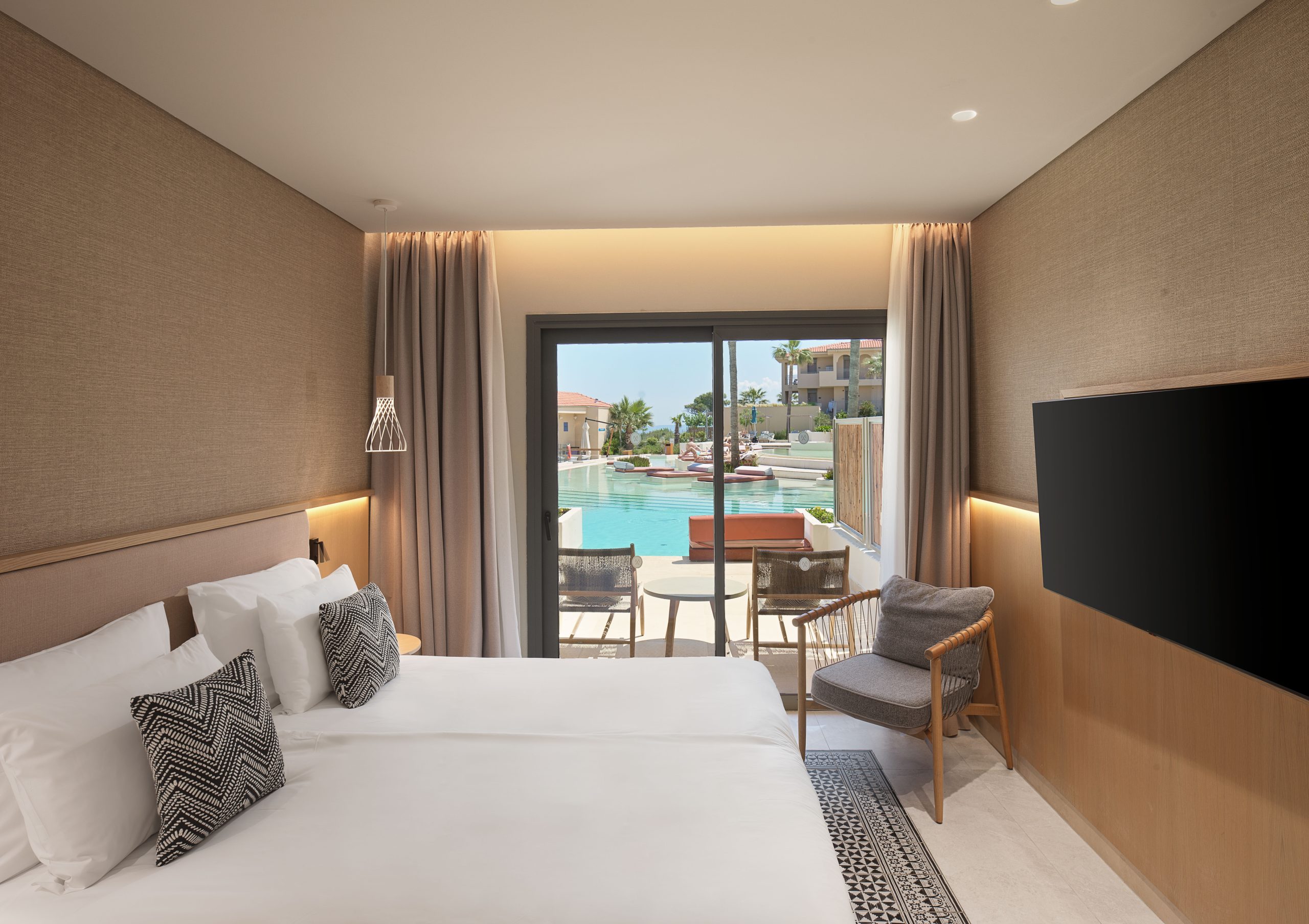 Meravia_Rooms_0001